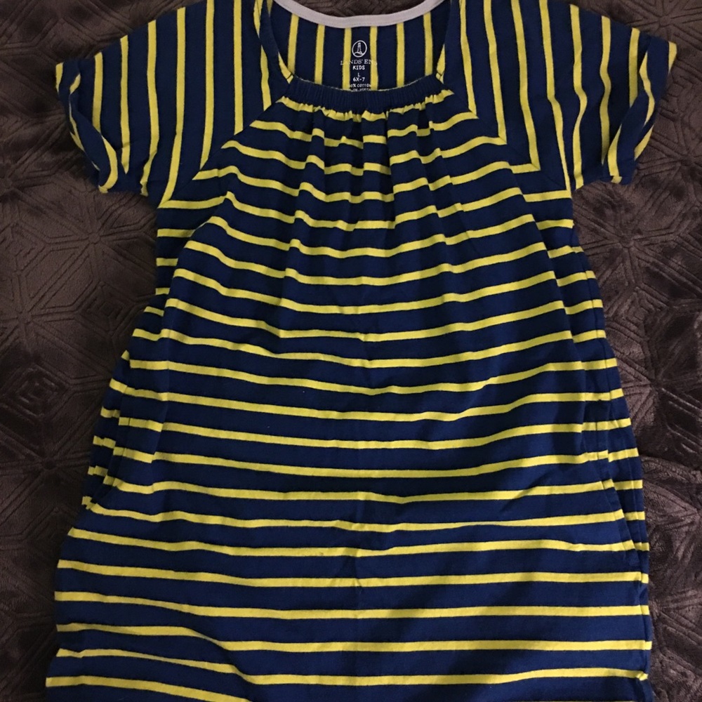 Girl Lands End shirt